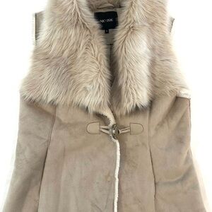 NIC+ZOE Beige Faux Fur Vest